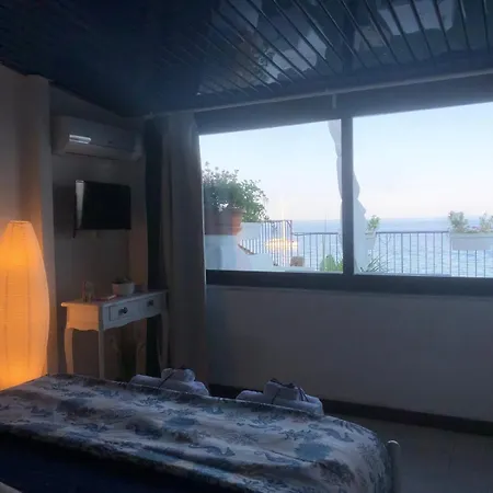 Home & Sea Giardini Naxos Exterior photo