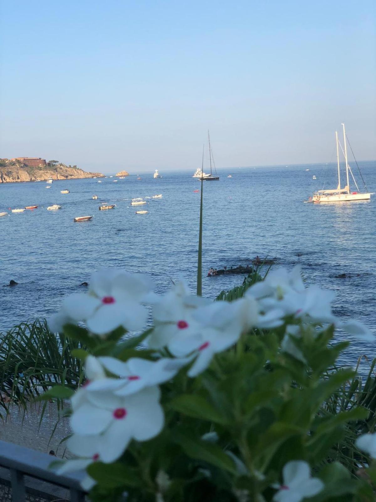Holiday home & Sea Giardini Naxos