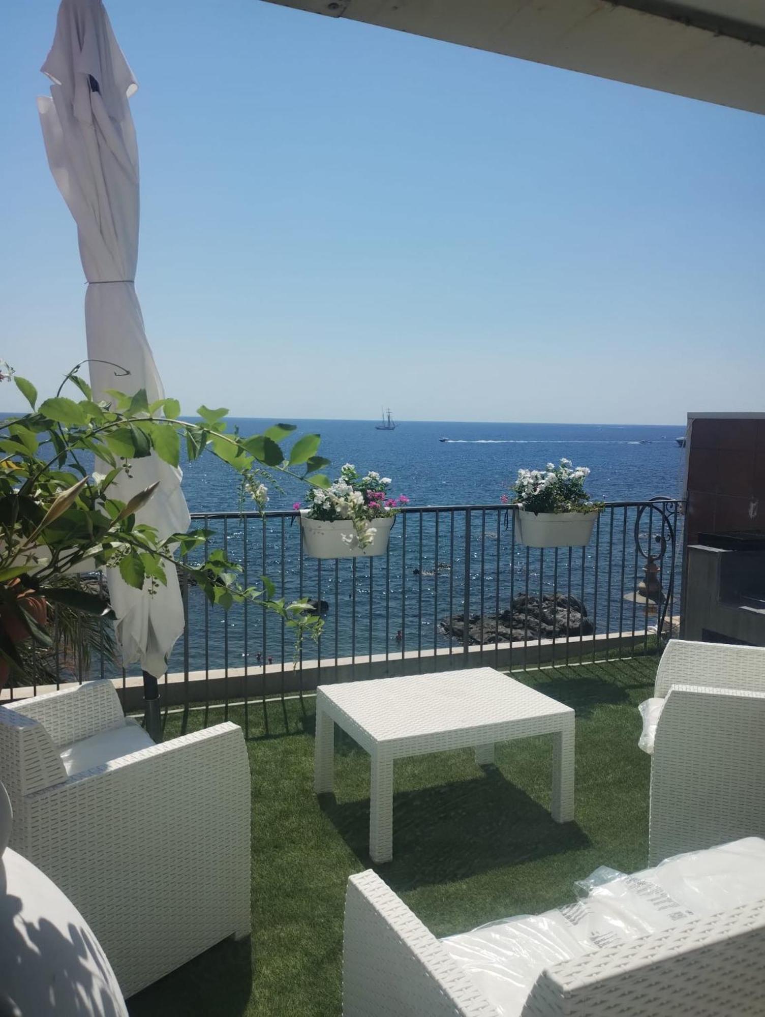 & Sea Holiday home *